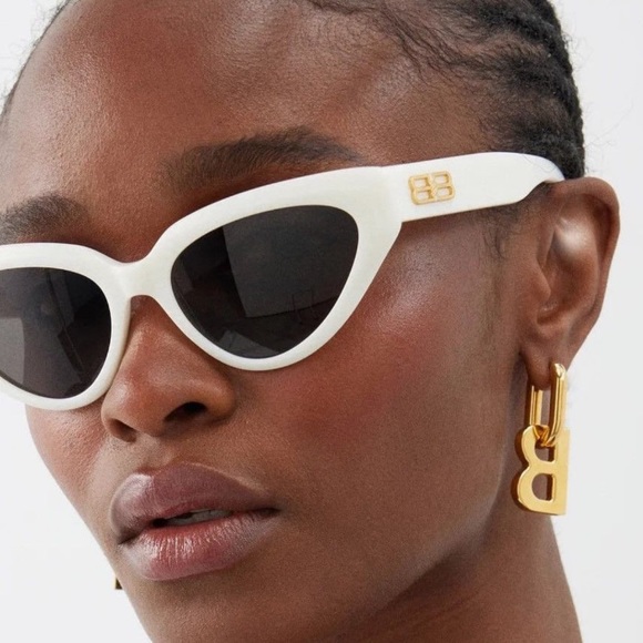 Price Firm! Excluded Balenciaga Sunglasses, New 295 main image 3